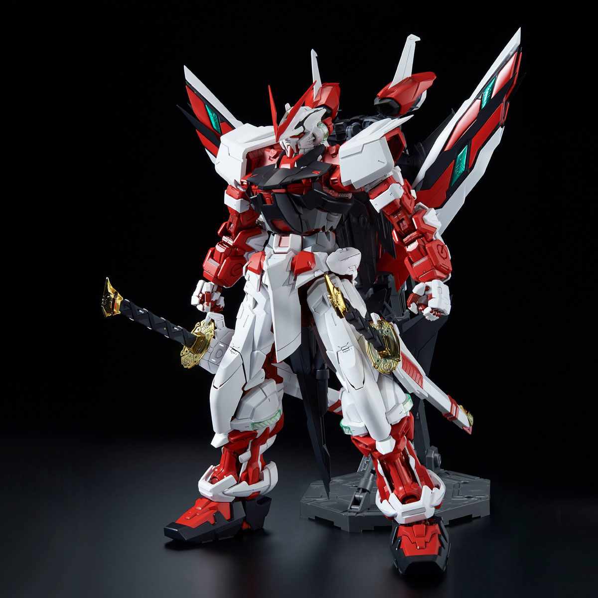 P-Bandai PG 1/60 Gundam Astray Red Frame Kai