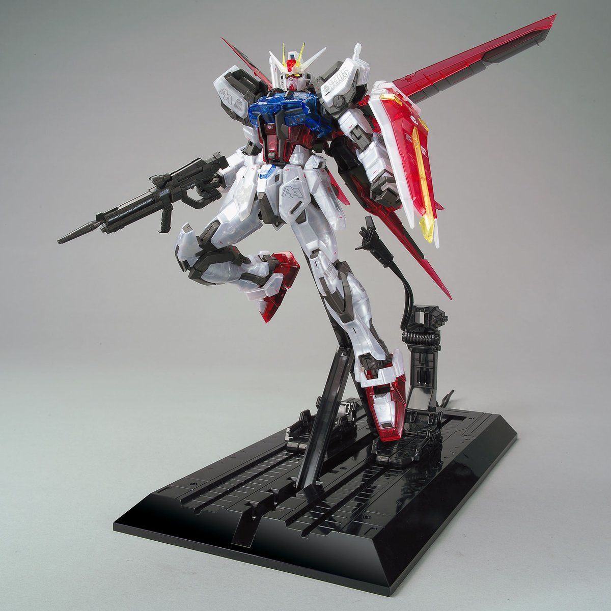 Gundam Base Limited MG 1/100 Aile Strike Gundam Ver.RM Clear Color