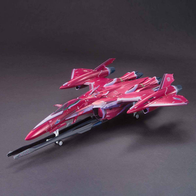 1/72 VF-27γ Lucifer Valkyrie Brerr Sterne Custom