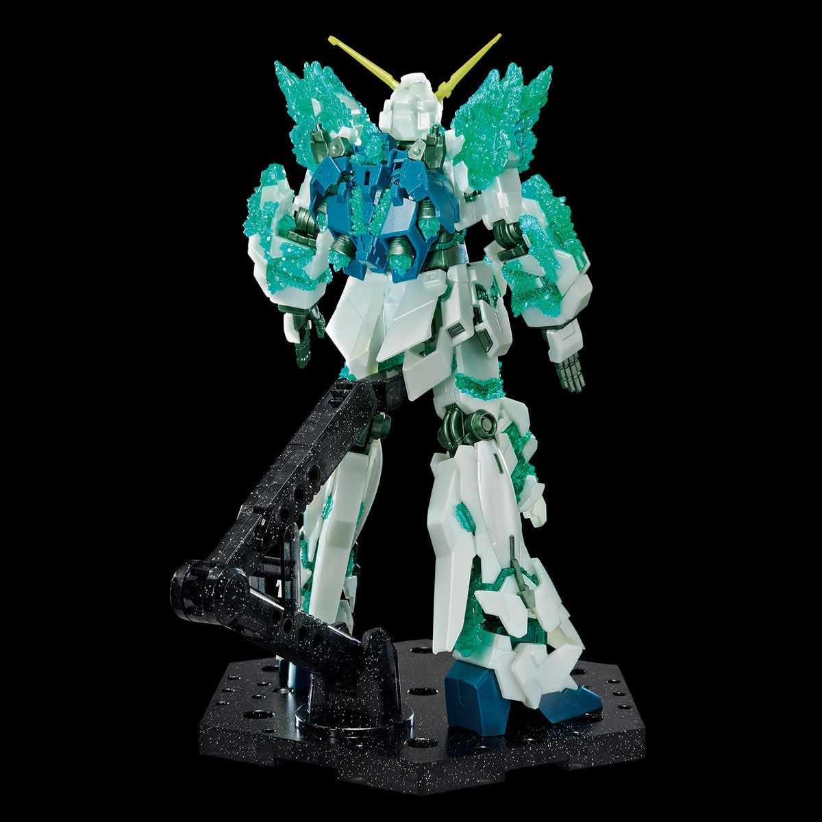 HG 1/144 Gundam Base Limited Unicorn Gundam Crystal of Light