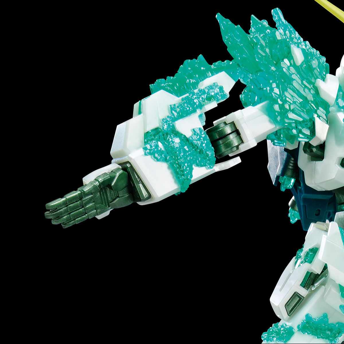 HG 1/144 Gundam Base Limited Unicorn Gundam Crystal of Light