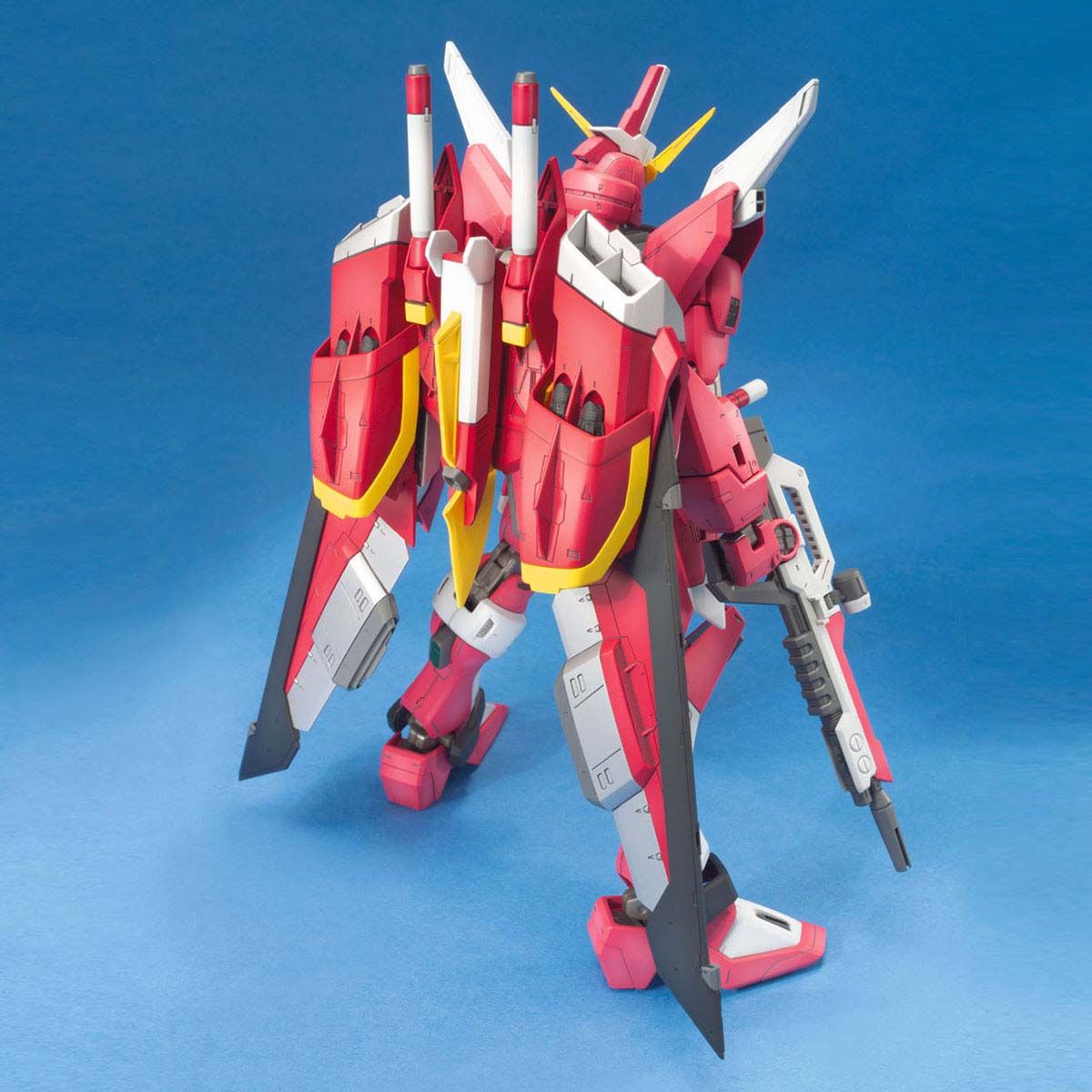 Bandai MG ZGMG-X19A Infinite Justice Gundam