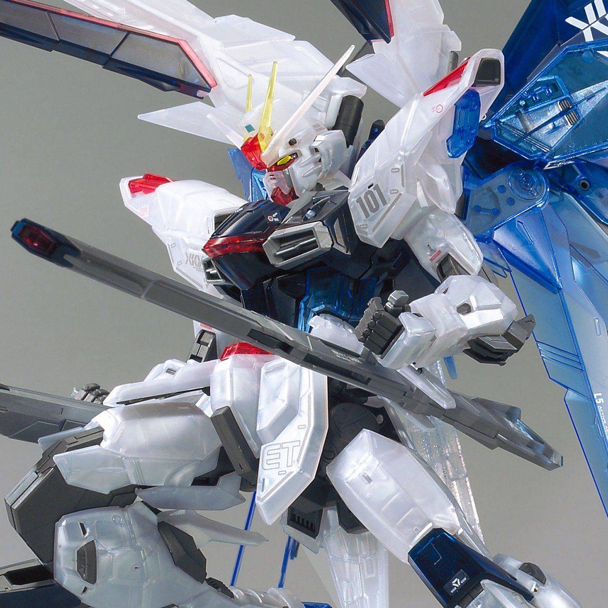 Freedom Gundam Ver.2.0 (Clear Color) (The Gundam Base Limited) deals