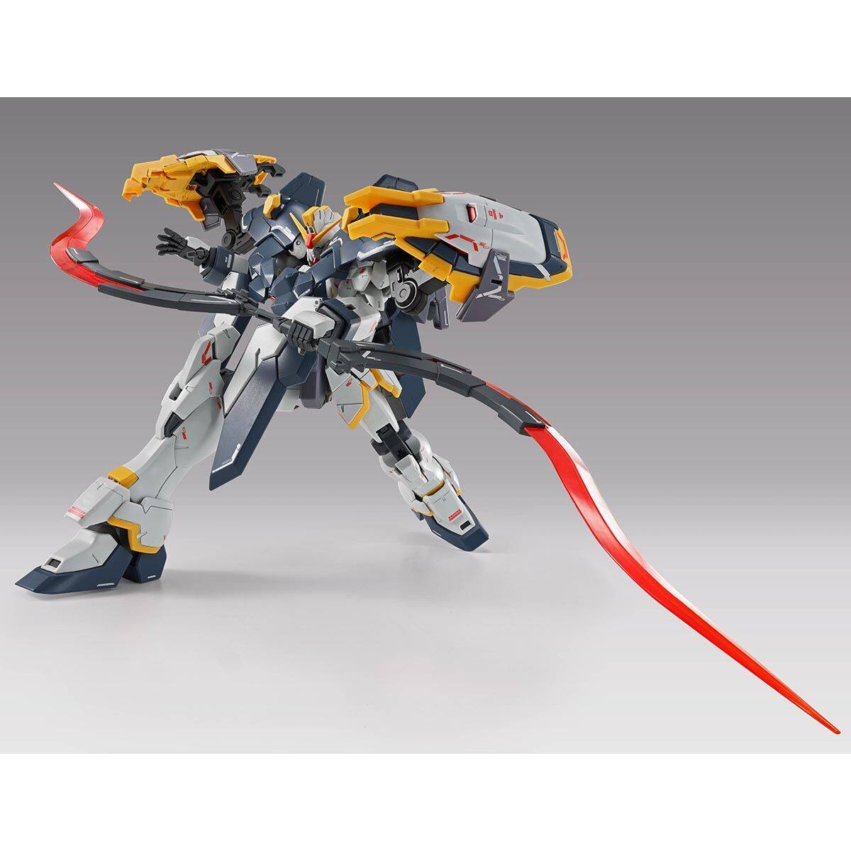 P-Bandai: MG 1/100 Gundam Sandrock EW (Armadillo Lizard Equipped)