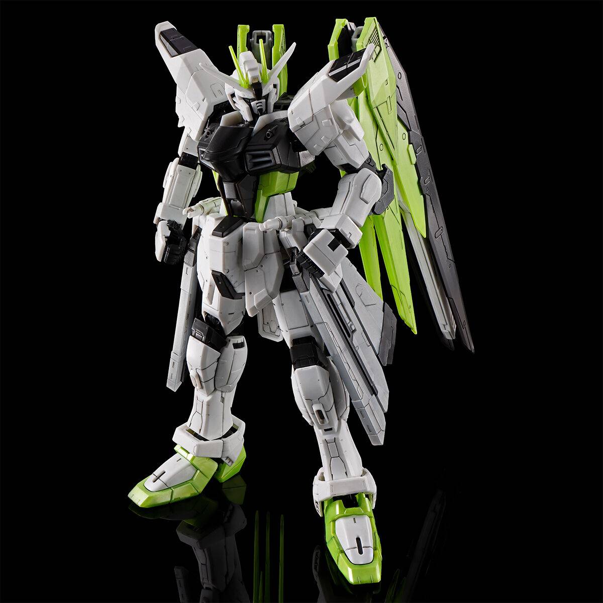 P-Bandai: RG 1/144 FREEDOM GUNDAM-APEX LEGENDS(TM) Crypto Ver.