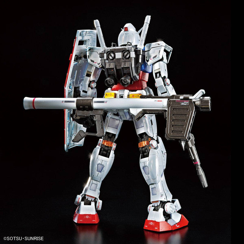 MG 1/100 Gundam Base Limited RX-78-2 Gundam Ver.3.0 [Titanium Finish]