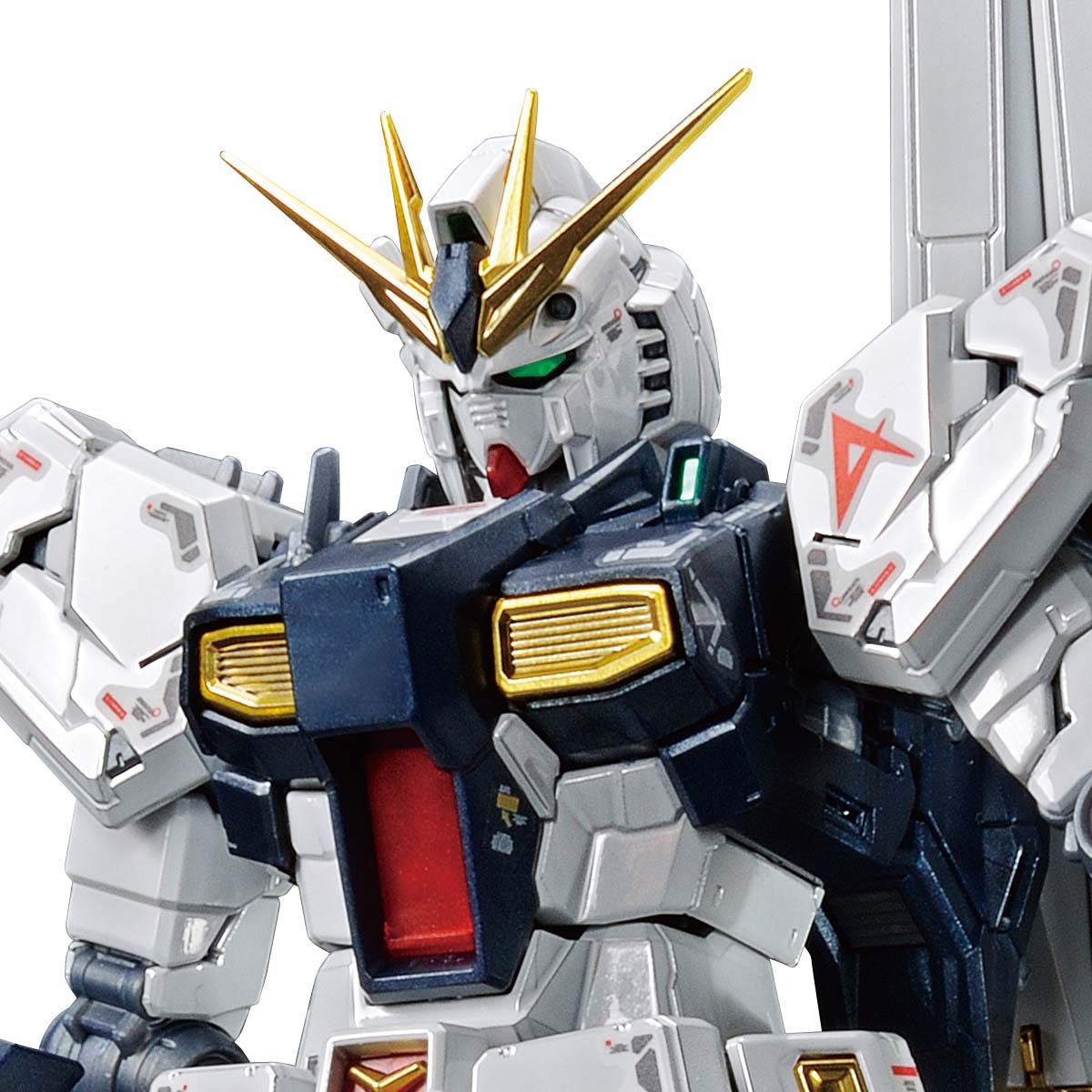 Gundam Base Limited RG 1/144 Nu Gundam Titanium Finish